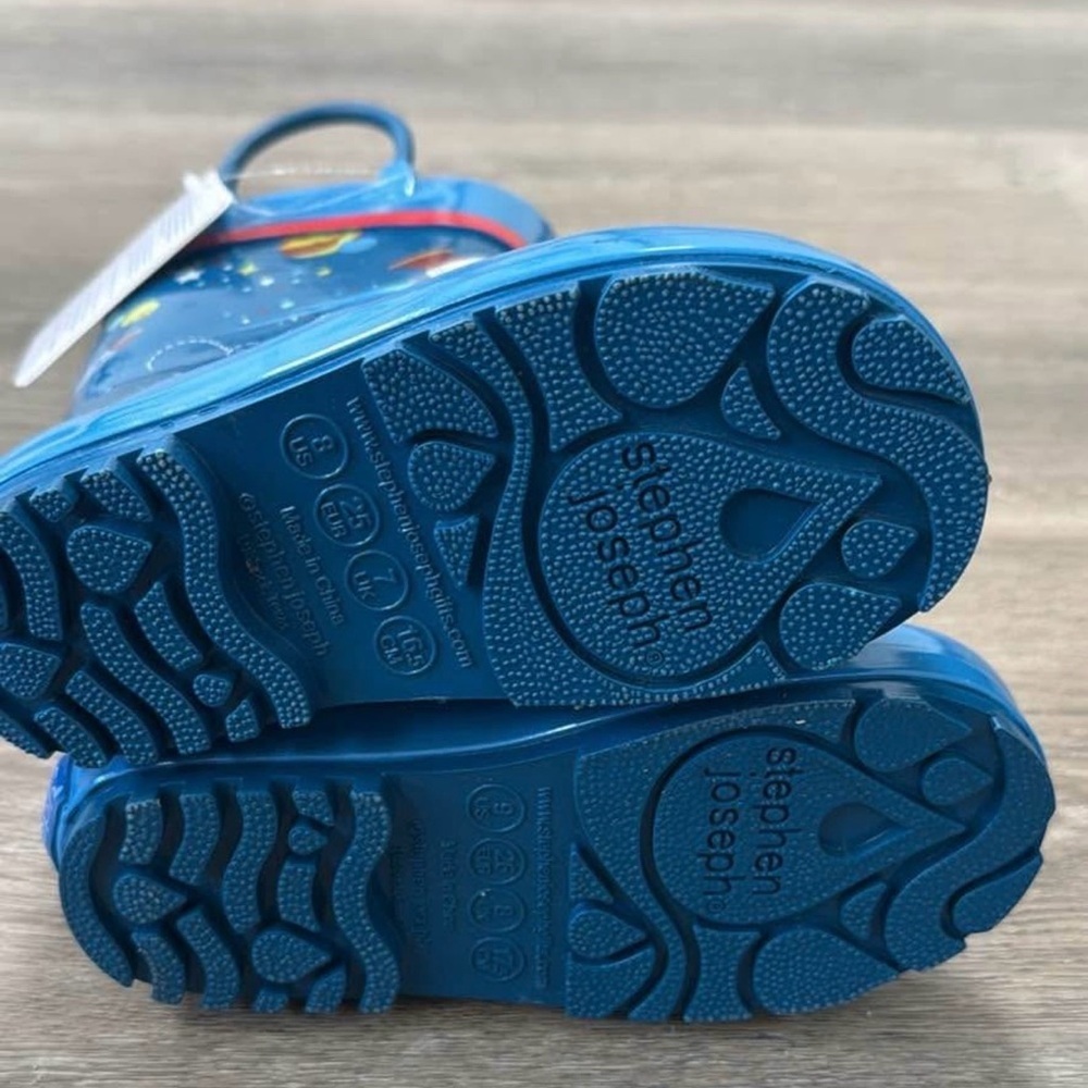 Stephen Joseph Rain Boots Boys Size 8 Space Rocket Planets Rubber NWT - Picture 2 of 2